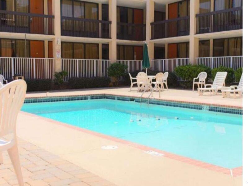 Готель Wyndham Garden Atlanta Airport College Park Екстер'єр фото