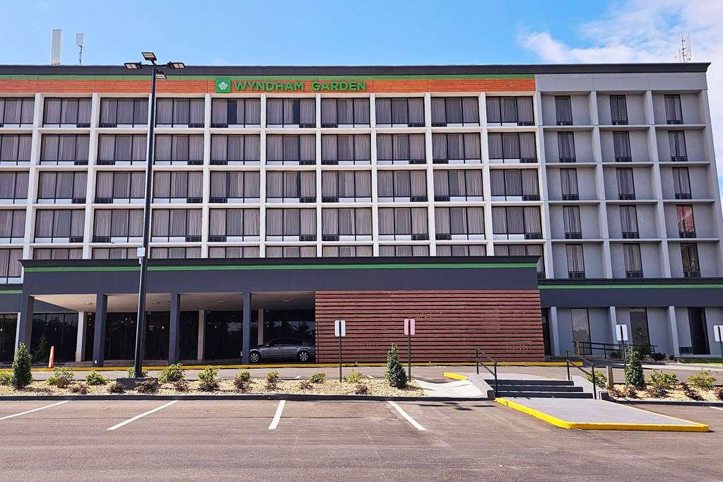 Готель Wyndham Garden Atlanta Airport College Park Екстер'єр фото