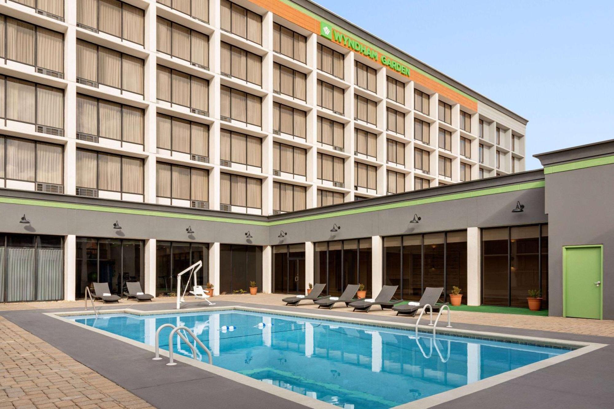 Готель Wyndham Garden Atlanta Airport College Park Екстер'єр фото